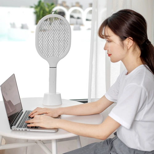 Перезаряжаемая электрическая мухобойка от комаров с зарядкой для домашнего использования, портативное мощное средство от комаров, москитная лампа, универсальные перезаряжаемые литиевые батарейки с подсветкой, 2 в 1