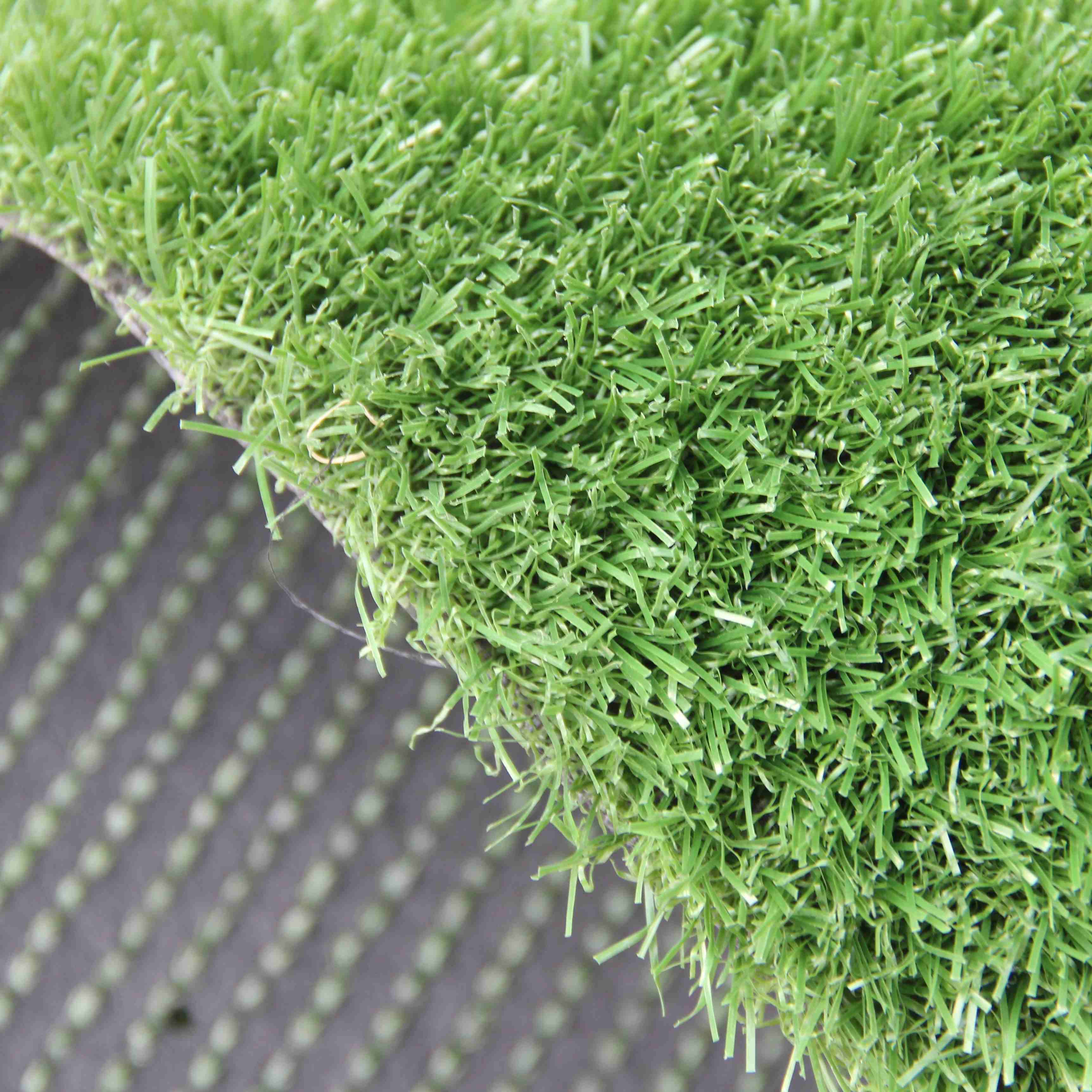 искусственная трава цвета. искусственный газон цветной. синтетические покрытия для стен пэт. искусственная трава цвета. искусственный газон зелень на потолке.