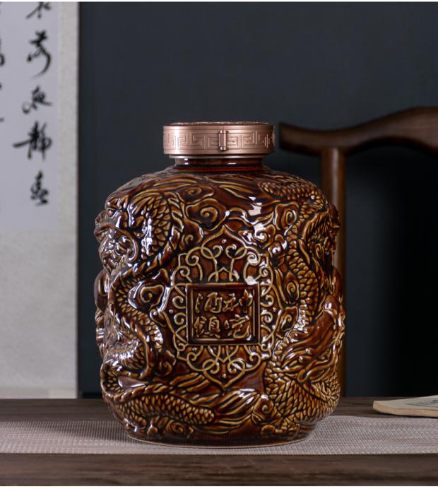 Jingdezhen ceramic jar 10 jins 20 jins to restore ancient ways carved dragon restaurant using sealed empty mercifully wine