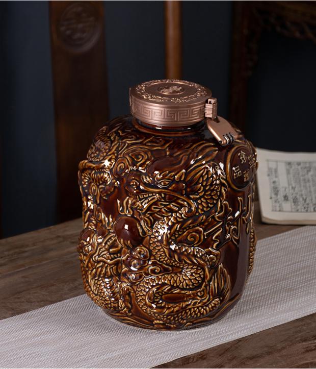 Jingdezhen ceramic jar 10 jins 20 jins to restore ancient ways carved dragon restaurant using sealed empty mercifully wine