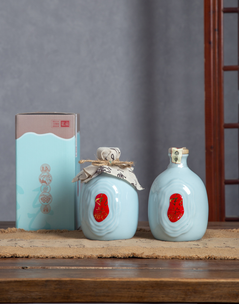 Jingdezhen ceramic bottle 1 catty the an empty bottle with creative gift boxes of household archaize hip flask sealed the empty jar