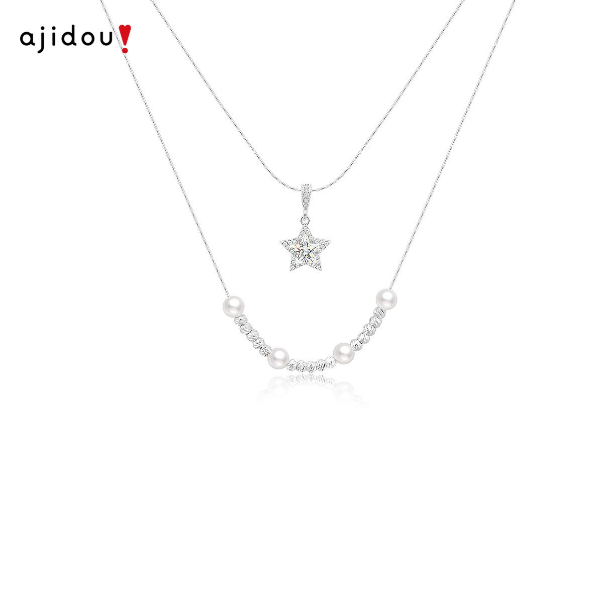 AJIDOU パールと星のレディースネックレス：洗練された鎖骨ネックレスにふさわしい、ユニークでさりげなくラグジュアリーなデザイン。