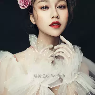 Korean wedding gloves lace Super fairy mortal short retro Pearl mesh bride gloves wedding accessories female