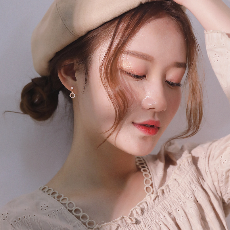 Earrings Simple Temperament Short Silver Earrings Female Short