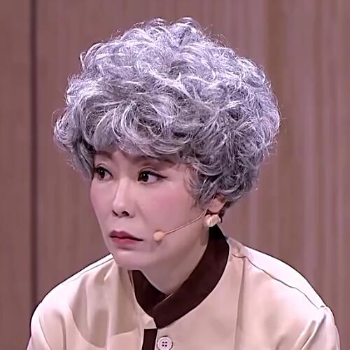  All-Purpose Elderly Grandmother's White Wig for Women with Short Curly Hair Stage Props to Perform Old Ladies