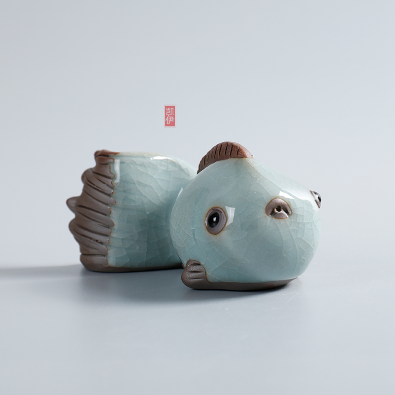 Kay elder brother up with tea pet every year more than tea pet furnishing articles celadon new fish play tea tray tea tea accessories