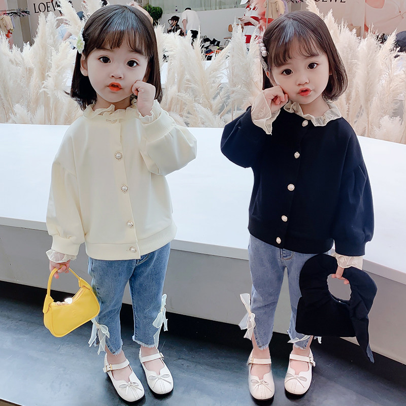 Baby girl spring suit 2022 new 3-year-old girl net red Yang style clothes 5 children spring and autumn two-piece tide