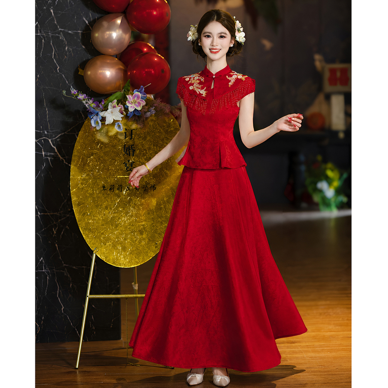 New Chinese-Style Toast Dress for the Bride 2026 New Engagement Dress in Burgundy with a High-End Feel for Wedding and Banquet Casual Wear