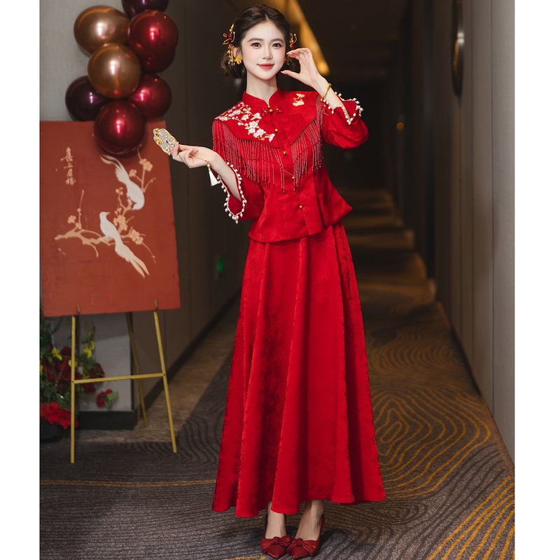 Wedding Toast Dress for the Bride, High-End and Elegant Red New Chinese Style Wedding Suit, Cheongsam for the Bridal Party, Engagement Dress Wedding Toast Dress for the Bride, High-End and Elegant Red New Chinese Style Wedding Suit, Cheongsam for the Bridal Party, Engagement Dress