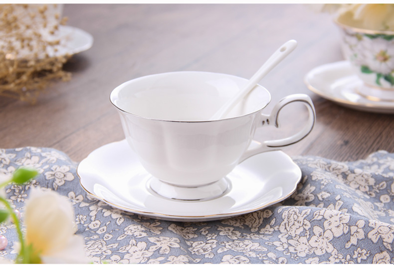 Bo Jiayi cốc gốm châu Âu tách cà phê xương sáng tạo Trung Quốc cốc cà phê chén đĩa bắn để gửi thìa - Cà phê phin cafe inox