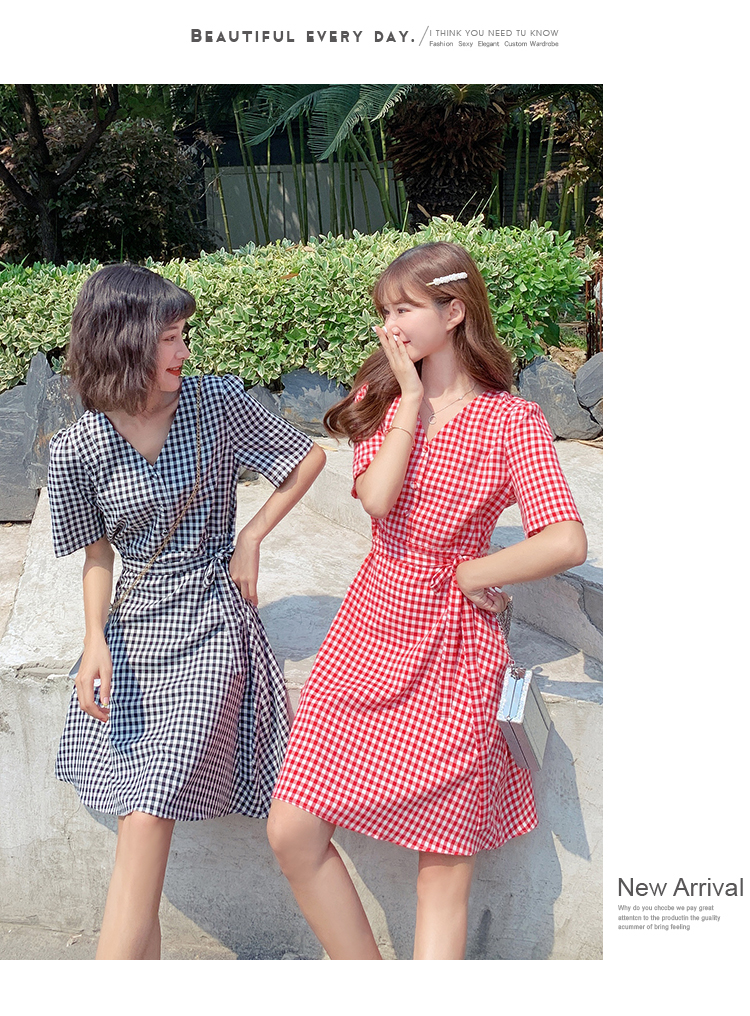 VK旗艦店 韓國學院風復古顯瘦收腰格紋短袖洋裝