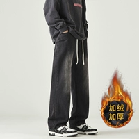 Черно -разгрный бархат