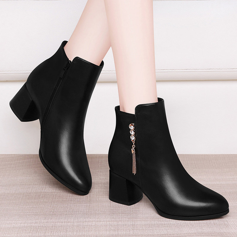 Thick heel ankle boots women's autumn and winter plus velvet 2022 new high-top leather shoes winter high-heeled shoes popular Korean Martin boots