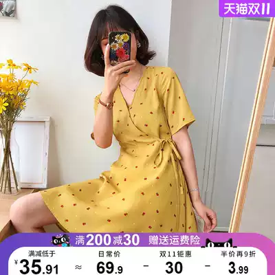 Spring and Autumn 2021 new summer women's tidal Ocean style thin French lazy light mature spring dress