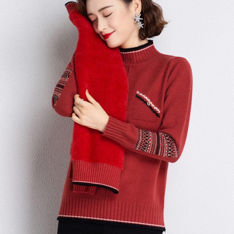 New Winter Wool Sweater for Women, Short Style with Integrated Fleece, Half-High Collar, Thickened Short Sweater, Warm Knitted Base Layer