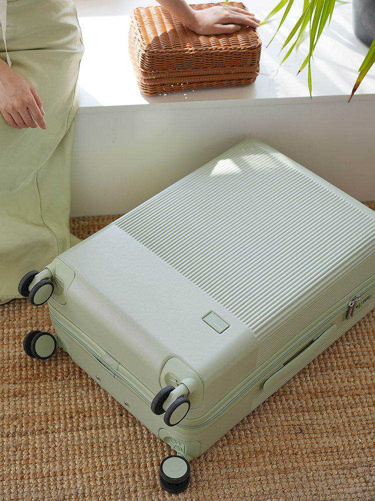 Pc Suitcase 2025 New Model Trolley Luggage for Female Students, Large Capacity, 24inch Combination Lock Carry-On Suitcase, 26-Inch, Sturdy and Lightweight