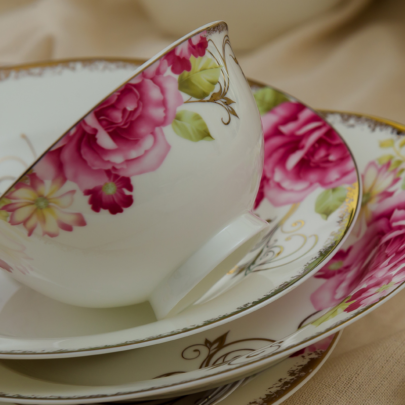 High - class European - style ipads porcelain tableware suit household of Chinese style of jingdezhen ceramic tableware dishes dishes use microwave oven