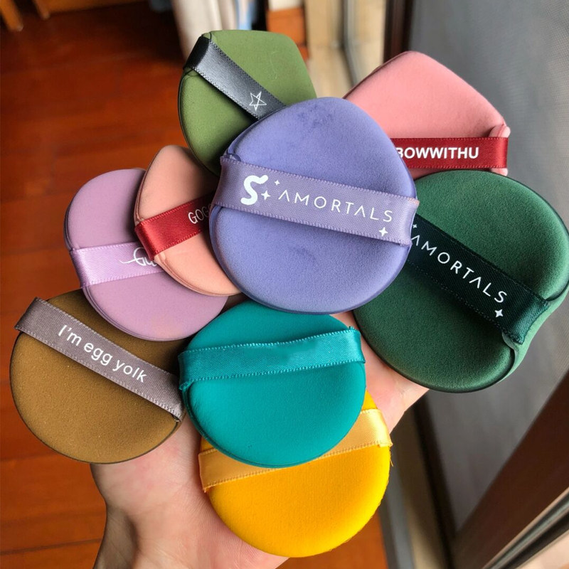 The 7-star powder-bashing female air cushion does not eat powder dry and wet double-use super soft double face with makeup special official