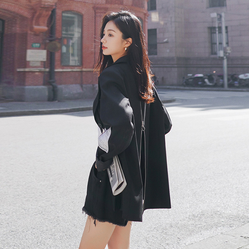 Net red fried street black suit jacket women's 2021 autumn new design small back zipper small suit trend