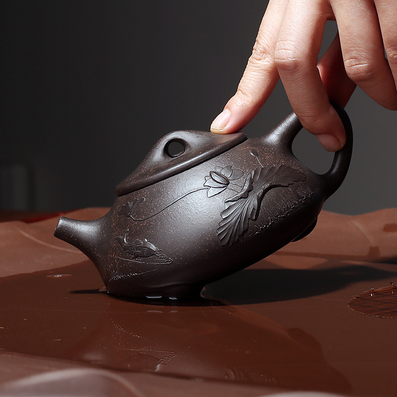 Undressed ore, black gold sand are it checking tea sets tea cup home all hand - made by stone gourd ladle the teapot