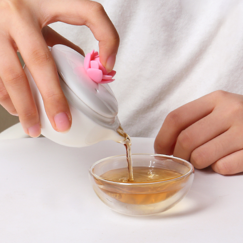 Dragon invertors participants in ceramic cup to crack a pot of a portable package travel kung fu tea glass teapot contracted