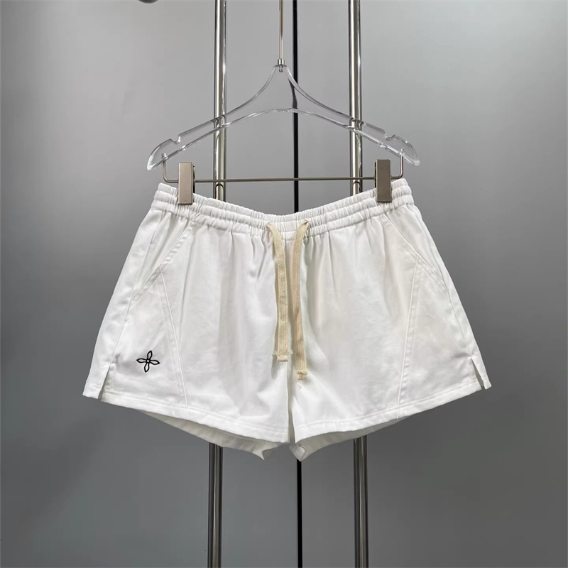Cross-Patterned Workwear-Style Sports Shorts for Women, Summer New Niche Design, White Stylish Versatile Casual Pants
