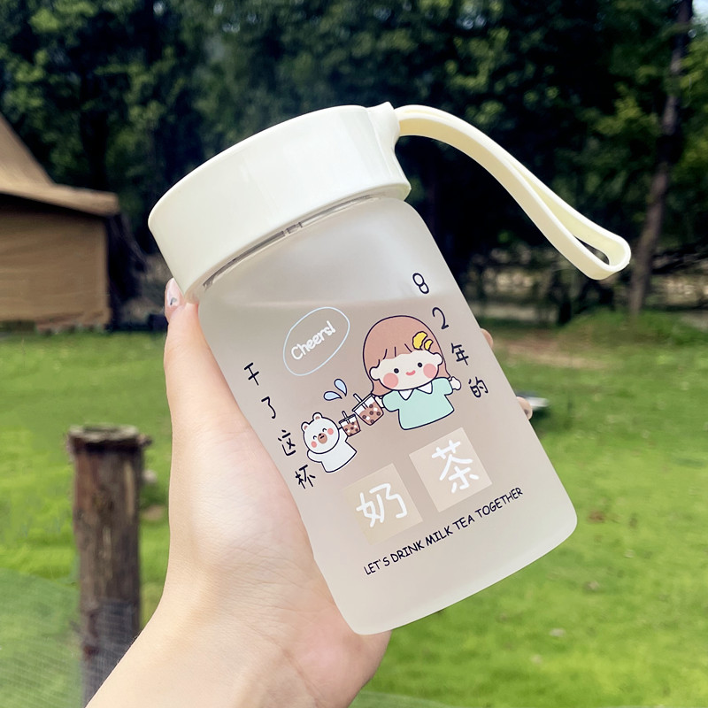 Portable small glass water cup for children cute simple ins student Korean version tropical-resistant cover can be portable flower tea cup