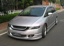 05-08 Honda Odyssey RB1 크기 서라운드 Odyssey 수정 된 전면 및 후면 범퍼 측면 스커트 라벨 센터 그물