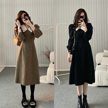 Wei Yanni Santa Rita 2021 autumn and winter New doll collar corduroy A- line dress dress women