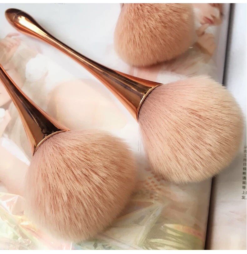 Qi Lidi student makeup brush honey paint beginner blush brush extra large loose paint makeup paint paint