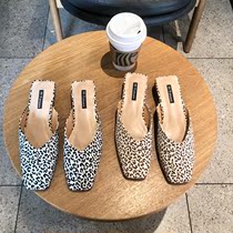 Baotou cool slippers female outside wearing 2022 Summer new fashion 100 hitch Han version flat bottom square head semi hauling women shoes BAO WEN