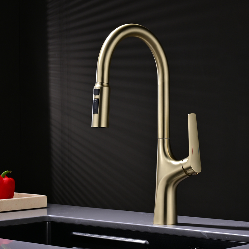 Single Cold Water Pull-Out Faucet Brushed Gold Hot and Cold Rotating Telescopic Sink Faucet Kitchen Sink Balcony Faucet Splash-Proof Copper