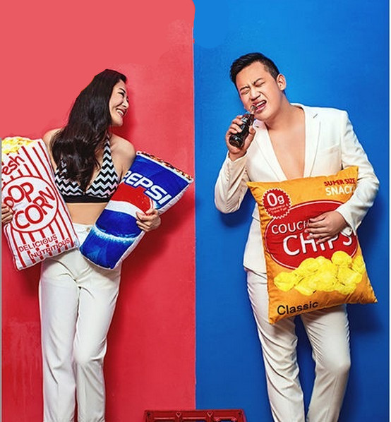 Photographic props creative personality cartoon chips pillow new travel props wedding dress children wrote photo props