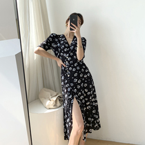 Small daisy Chopped Flowers dress Girl 2022 Summer new light Ripeny wind cashew with lean temperament One-piece wrap dress