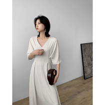 Off-white short-sleeved V-neck waist dress female 2020 spring Korean version of the mid-length over-the-knee temperament hanging A-line skirt