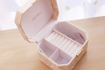 Surecipes Nails Jewellery Watches Bracelets Box Delicate earrings Accessories Necklace with Accessories Necklaces Necklace RINGS CONTAINING BOX