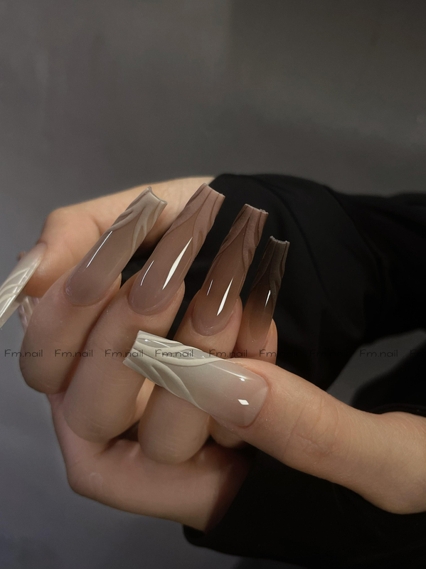 Miusi Nail/ Bernica-New Wasteland Color Advanced Gradient Frosted Flame Hot Girl Handmade Wearable Nails