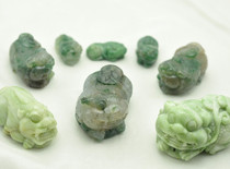 Genuine natural jade Pixiu hand pendant Nanyang Duyu fortune-making pendant special price factory direct sale
