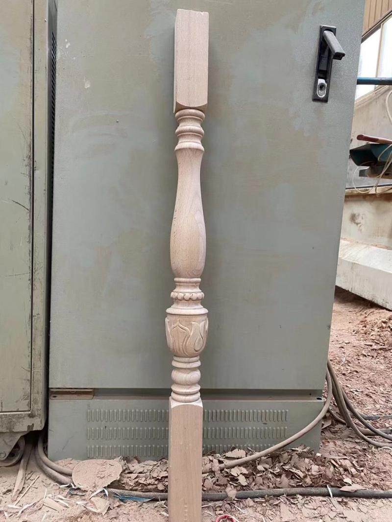 Beech wood small column large column 43 Number of woolen and coarse engraving solid wood stair column armrest railing drying material splicing