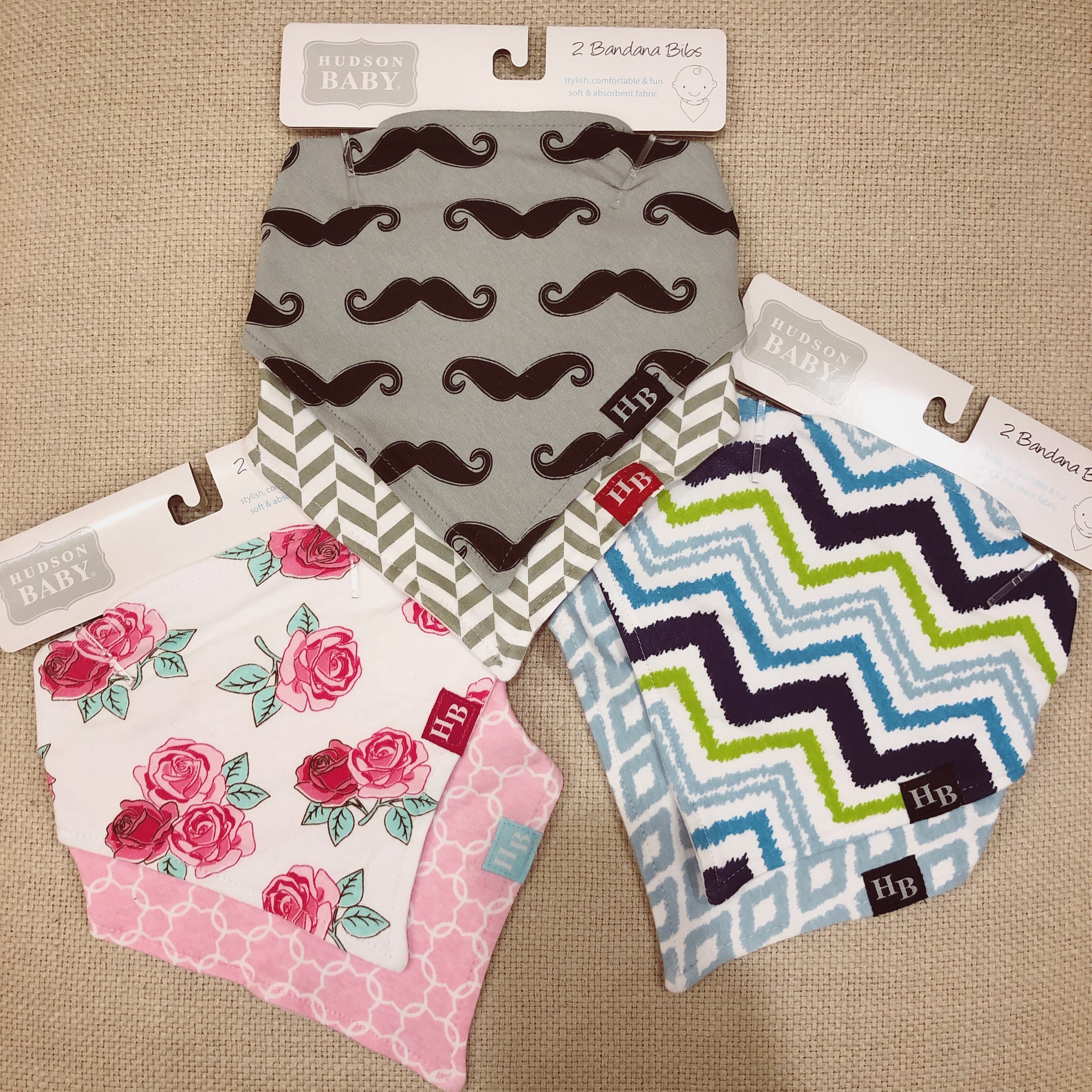 Yoga Sprout baby boy spat towel baby triangular towel surrounding pocket pure cotton according to buckle surrounding pocket