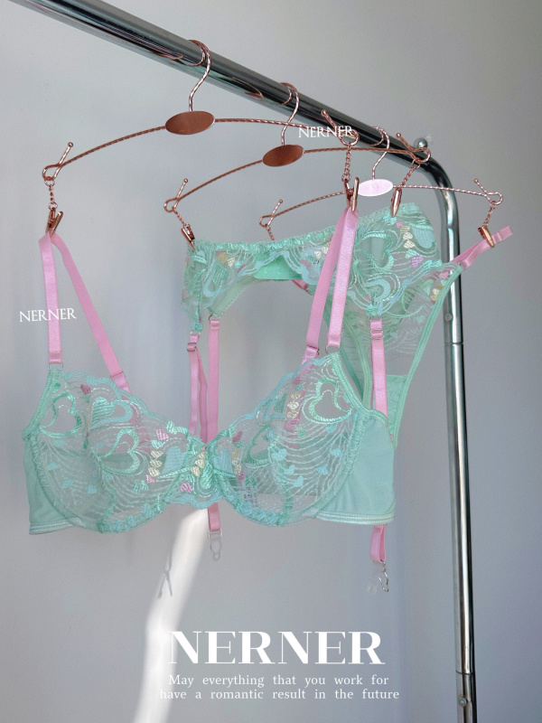 Nerner Manman Shenghua* Mint Lace Embroidery Sexy Lingerie Pure Desire Garter Three-Piece Set French Thin Style Nerner Manman Shenghua* Mint Lace Embroidery Sexy Lingerie Pure Desire Garter Three-Piece Set French Thin Style