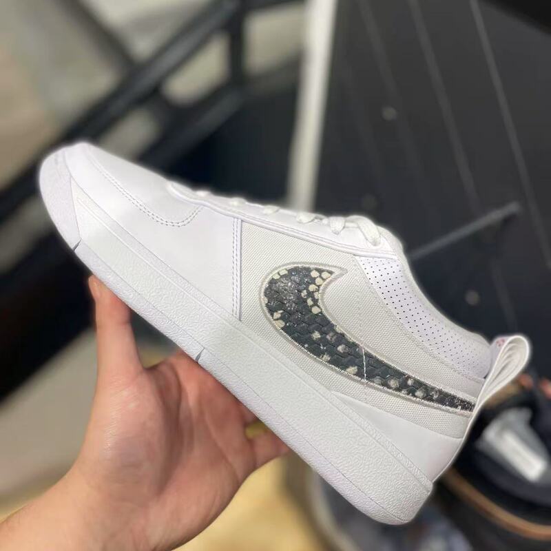 Authentic Nike Book 1 Ep Booker 1St Generation Rattlesnake Non-Slip, Wear-Resistant, Anti-Torsion, Versatile Basketball Shoes