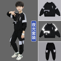 Childrens Clothing Boy Spring Clothing Suit 2022 New Children Spring Two Sets Spring Autumn and CUHK Tong Chaoshuai is fashionable