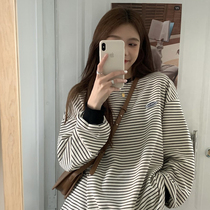 2021 New collage striped blouses female Han version loose bf Lazy Sets of Lean Round Collar College Wind T-shirt