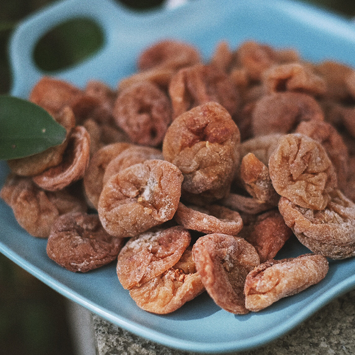 Japanese plum cake with no seedless flavor and sour taste