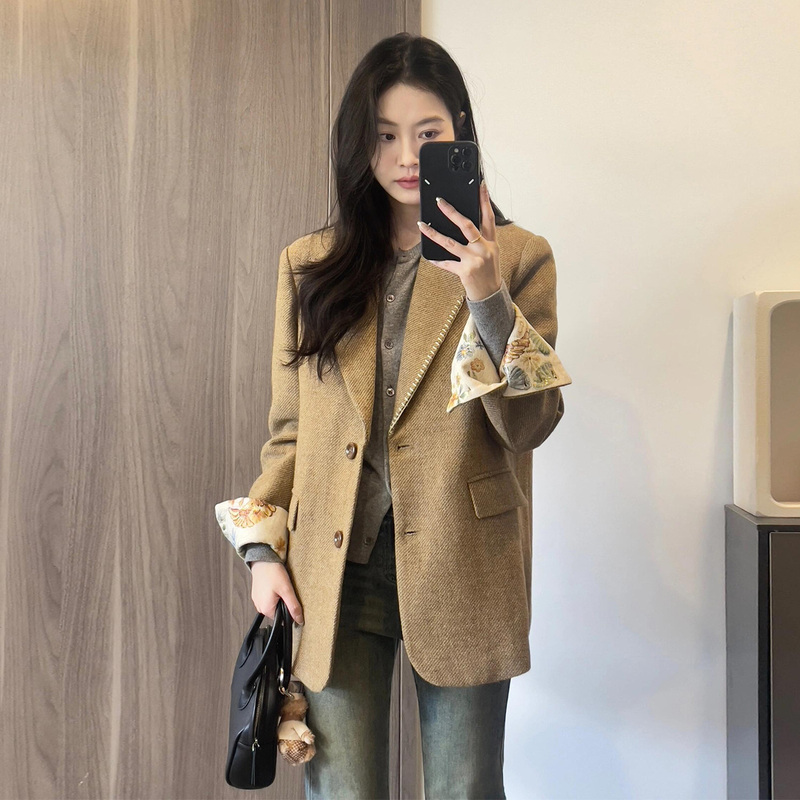 Retro Woolen Blazer for Women 2026 Spring & Fall New Korean Style Loose and High-End Casual Suit for Small People