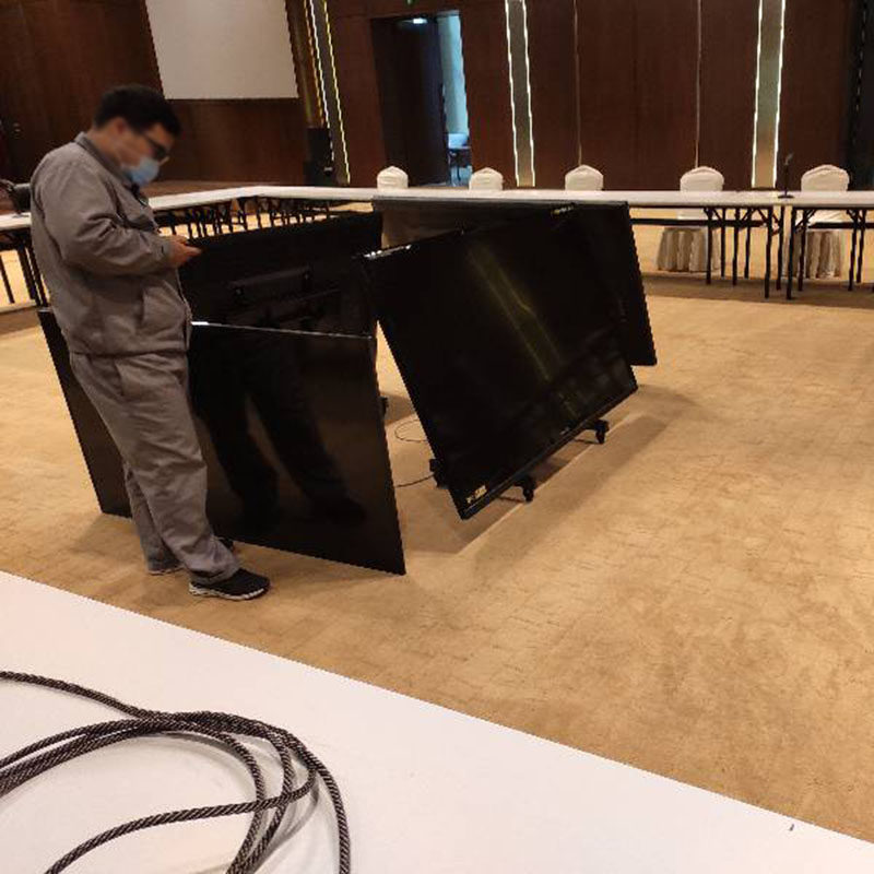 General Mobile TV Steps Meeting Room Room Back to Watch TV Steps Down Stretch Stage Slip