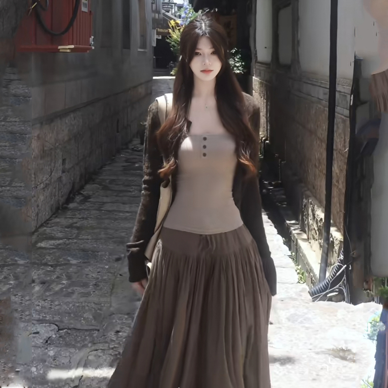 Early Autumn Retro Knitted Cardigan, Suspender Skirt, Pants, Autumn Outfit, Women's 2026 New Korean Style Complete Set