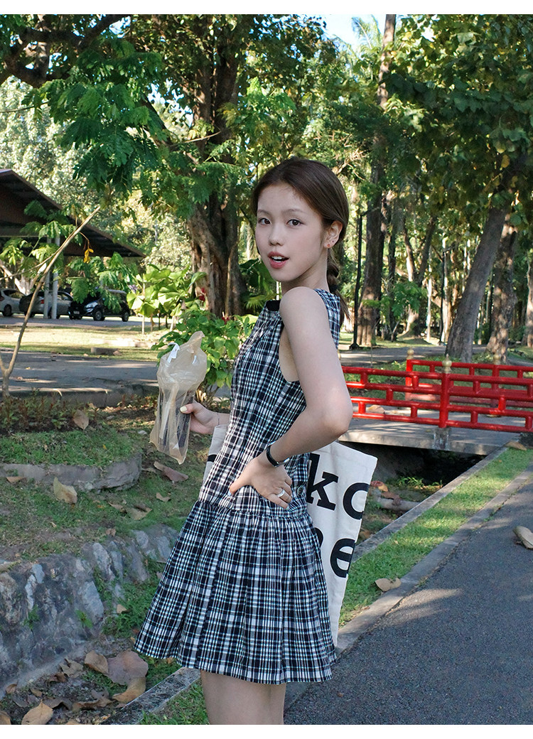 Tuuuh платье без рукавов в черно-белую клетку женское ретро стройнящее универсальное