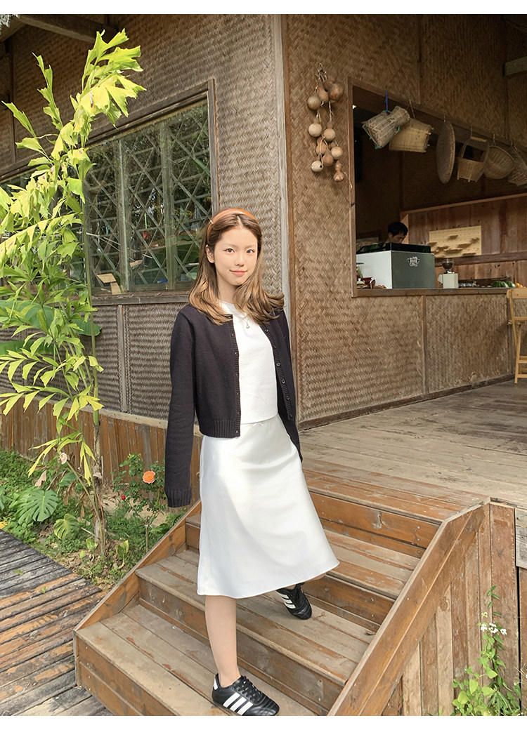 Tuuuh атласная юбка-миди женская весенне-летняя корейский стиль нежная струящаяся стройнящая универсальная короткая юбка